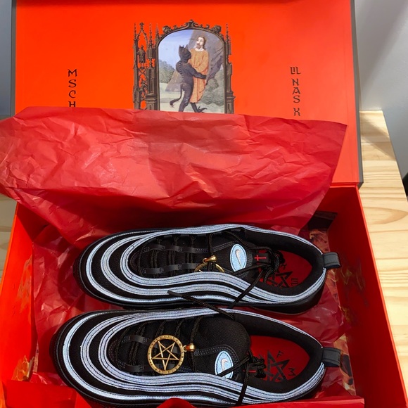 MSCHF x Lil Nas X Satan Shoes LE Size 11 - Picture 5 of 6
